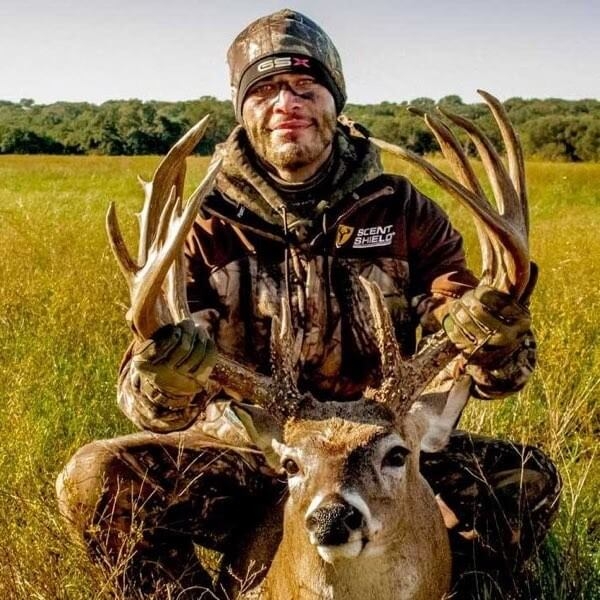 Texas Whitetail Deer Hunts